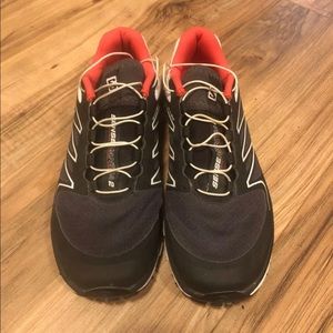 Salomon Sense Mantra 2